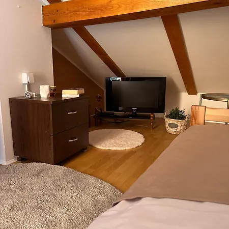 Rusta Apartment *
